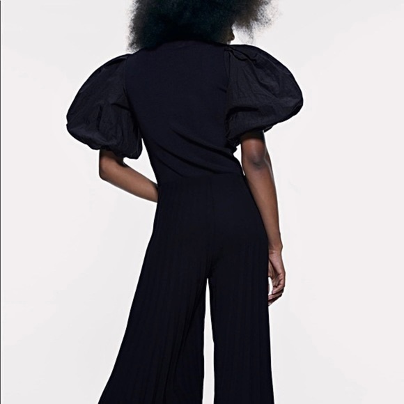 NEW ZARA Extreme Puff Short Sleeve Knit Mockneck Lightweight Statement Sweater M - Picture 6 of 11